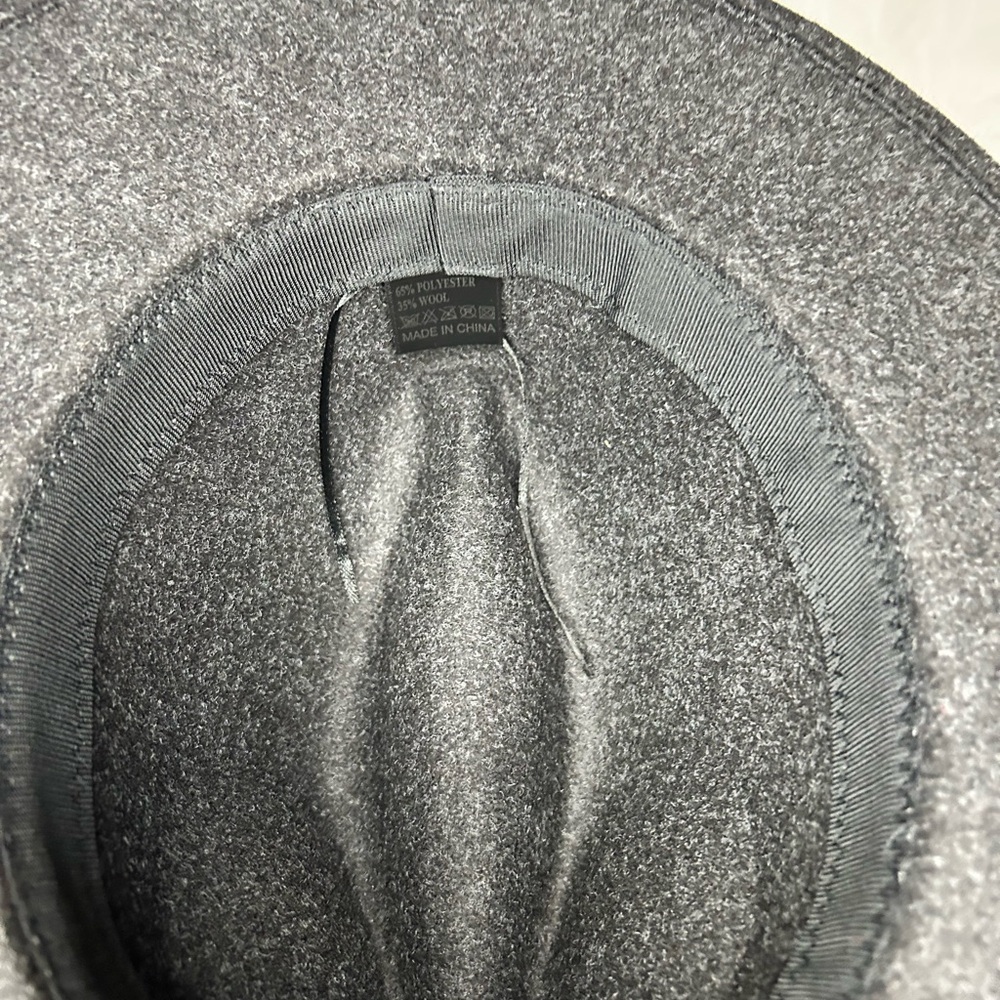 Classic Gray Fedora Wool blend Hat. Non leather trim with gold accent. OSFA. - Picture 6 of 8